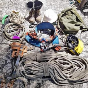 complete equipment of arborist pueblo